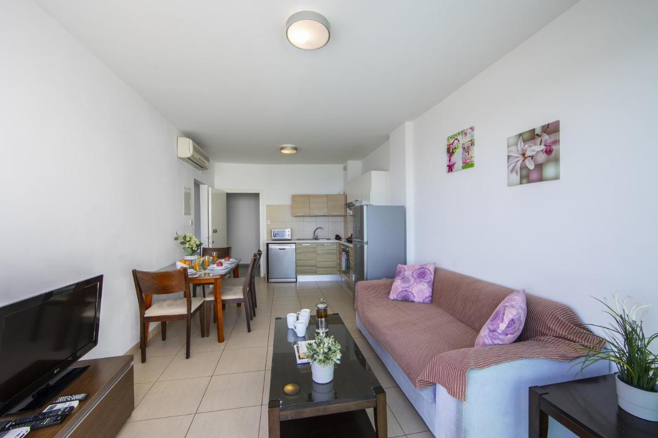 Coralli A 305 Protaras Exterior photo